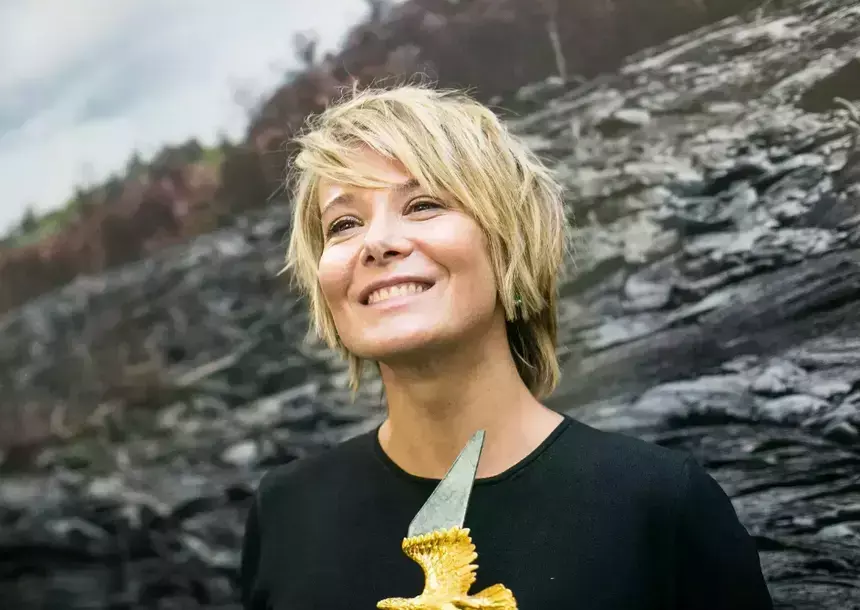 Юлия Высоцкая оказалась владелицей аптечного холдинга с миллиардными доходами