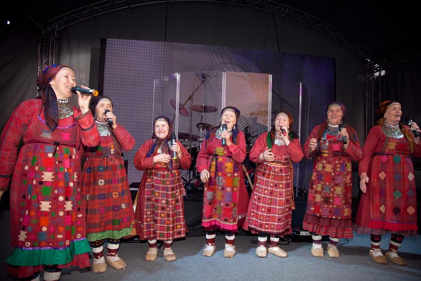 Участницы ансамбля «Бурановские бабушки» попали в базу украинского «Миротворца»