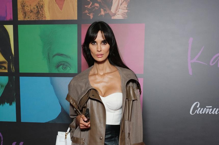 «Очень активная мимика»: Алана Мамаева опубликовала видео из косметологического кабинета