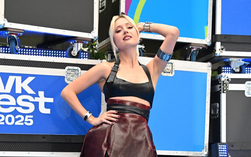 Вовсе не 29 лет: раскрыт реальный возраст певицы Клавы Коки