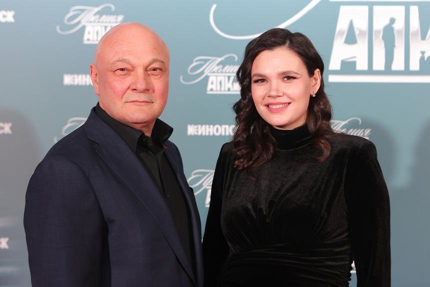 У 64-летнего режиссера Сергея Гинзбурга и актрисы Ольги Виниченко родился сын