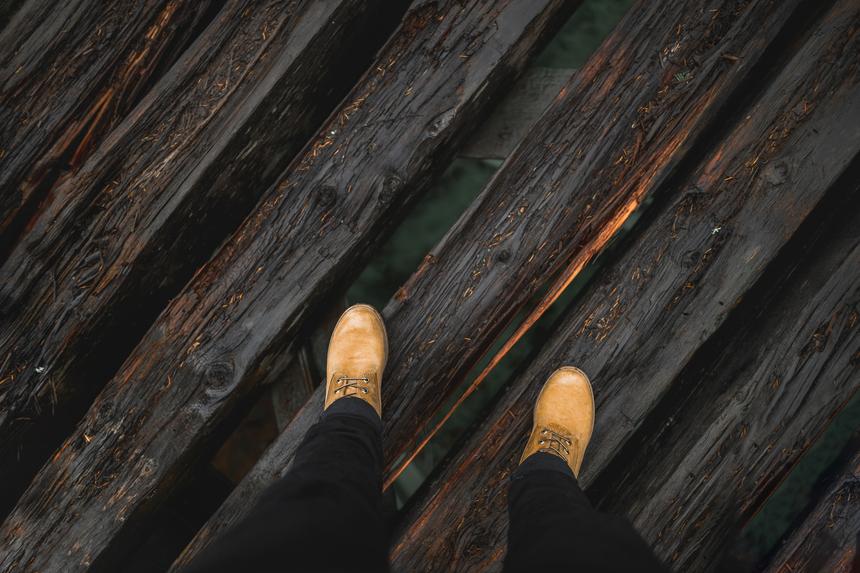 Сербский муж убил россиянку и их семилетнего сына перед судом по разводу