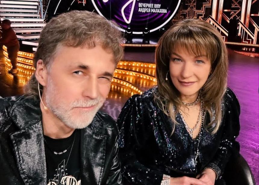 «Самое ужасное, что у нас концерт, а я еле говорю»: солистка «Миража» Екатерина Болдышева потеряла голос