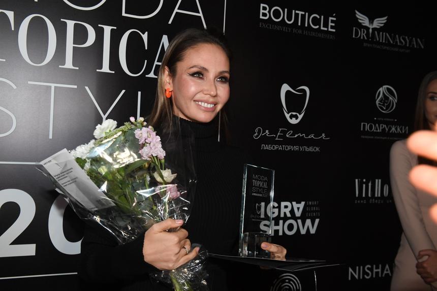 «Подумала, что отравилась»: Ляйсан Утяшева рассказала, как узнала о второй беременности