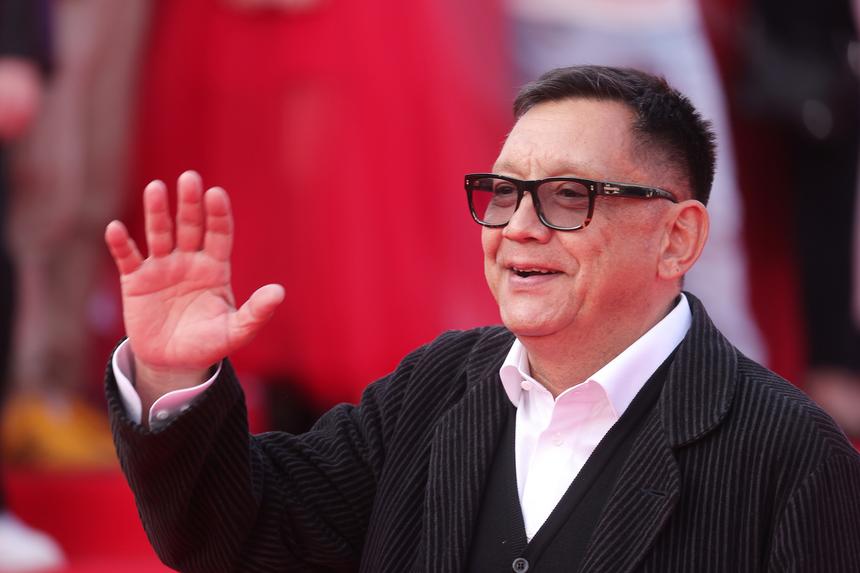 Дочь режиссера Егора Кончаловского Мария опубликовала фото с младшим братом