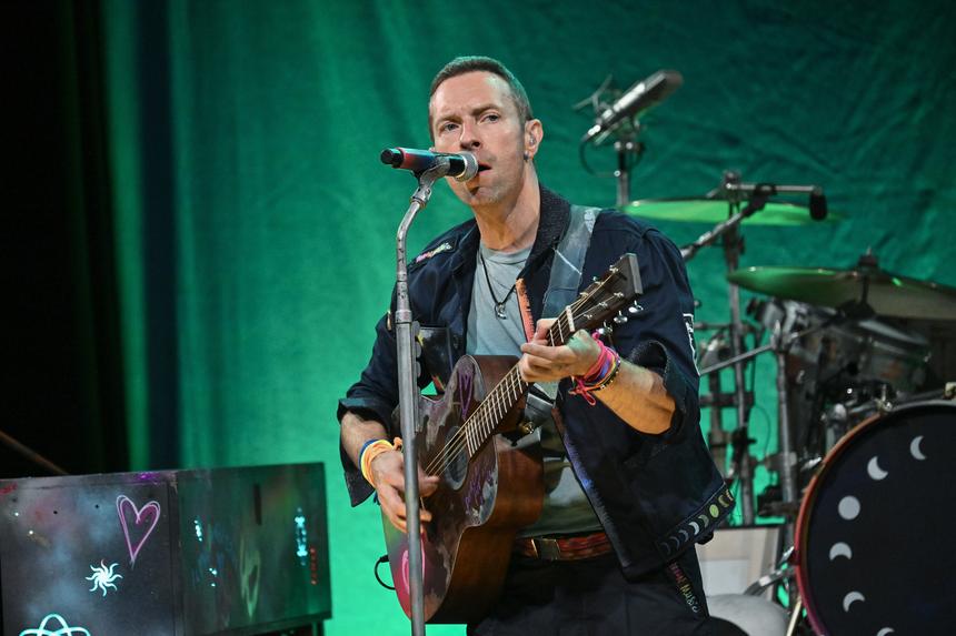 Бывший глава Astronomer Энди Байрон планирует подать в суд на Coldplay за «разрушенную жизнь»