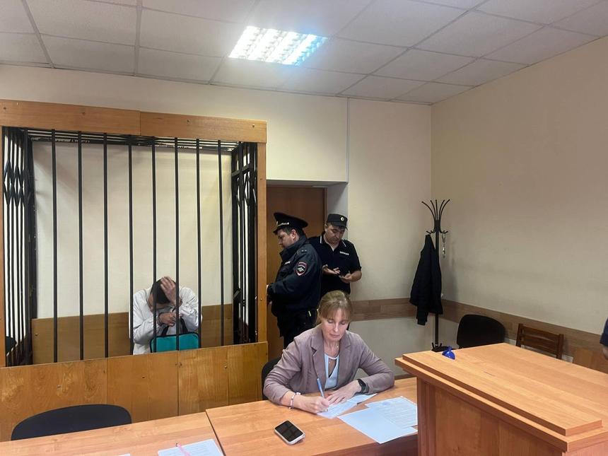 Хотели развестись после 20 лет брака: что скрывала семья, в которой муж задушил жену-тренера по карате