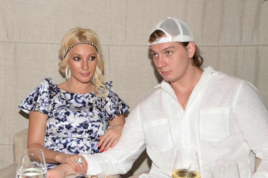 Бросил пить и нашел новую работу: муж Кудрявцевой всеми силами пытается избежать развода