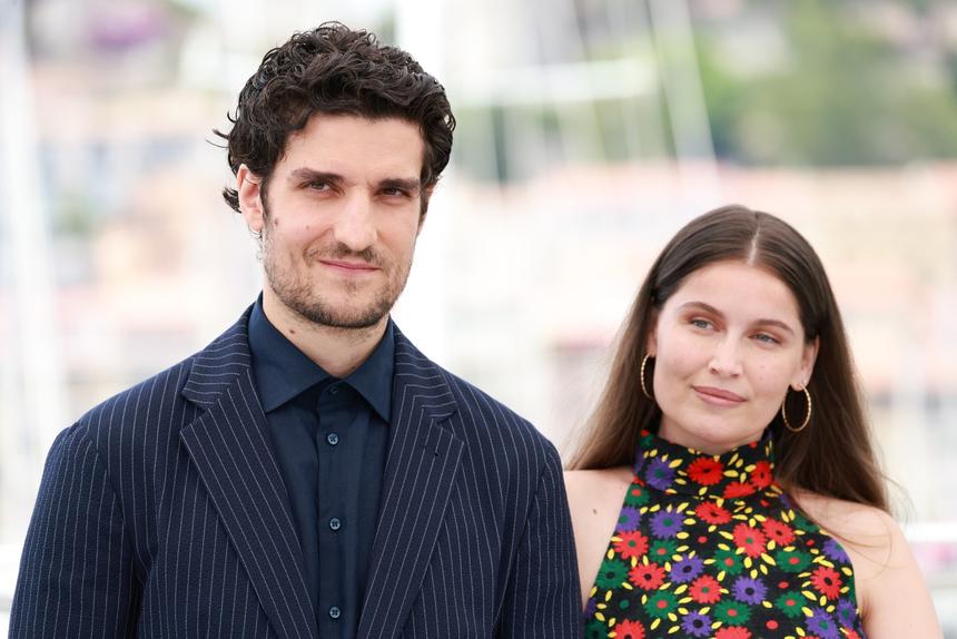 Модель Летиция Каста и актер Луи Гаррель разводятся после 10 лет отношений