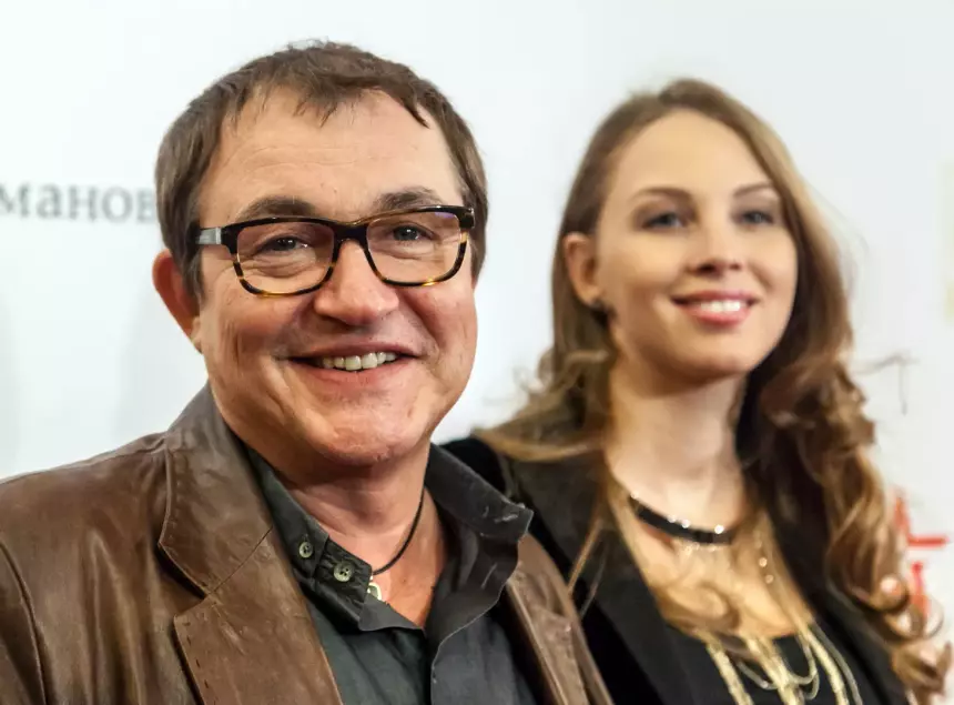 «Есть такие бабехи»: Катя Гордон призвала «заткнуться» жену любовника Полины Дибровой