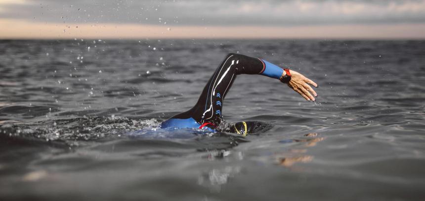 Еще один спортсмен умер за неделю на соревнованиях по триатлону: что о нем известно