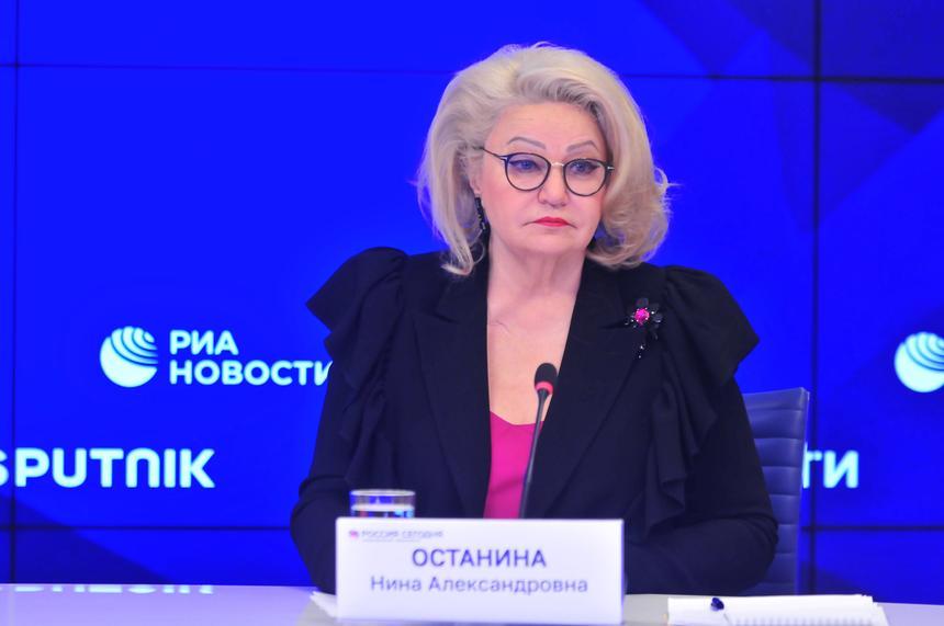 «Когда выставляют себя в бикини, это уже не педагог»: депутат Останина об увольнении учителей за посты в Сети