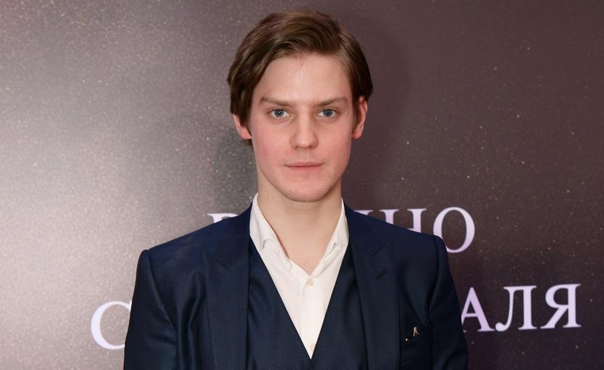 Павел Табаков воссоединился с экс-возлюбленной Софьей Синицыной ради дочери