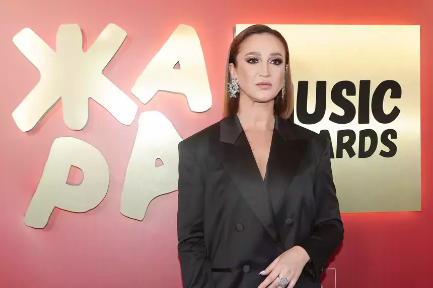 «Бывший муж — это навсегда»: Ольга Бузова поговорила с моделями, которые обнимались с Тарасовым