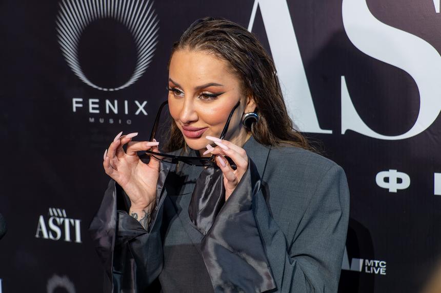 «Она не снижает планку»: как требования Анны Asti к мужчине ее характеризуют