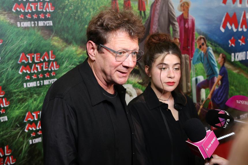 «Стильный, как Брэд Питт!»: Елизавета Цапник пристроила знаменитого отца в кино