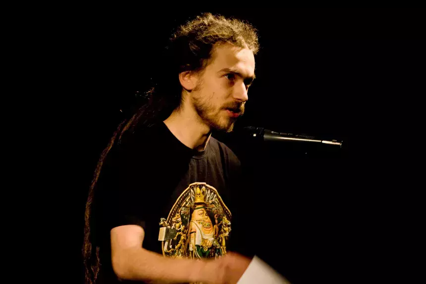 «Счастливого было мало»: сын Децла объяснил, почему не поет песни отца