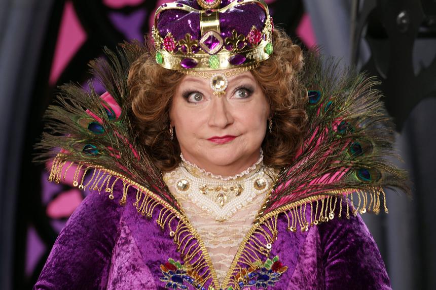 Уехавшая после развода в США Елена Степаненко вернулась в РФ ради новой работы