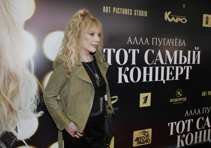 «Грубый рубец»: Алла Пугачева могла стать жертвой неудачной пластики