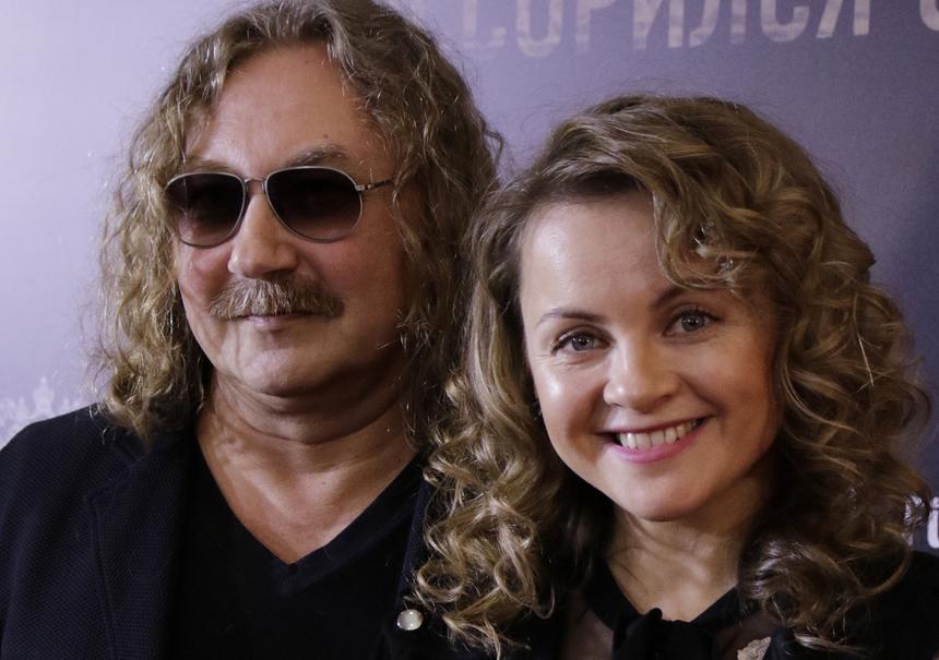 «Если бы не Игорь, ее бы никто не знал»: сколько зарабатывает жена Николаева и какие у нее отношения с Королевой