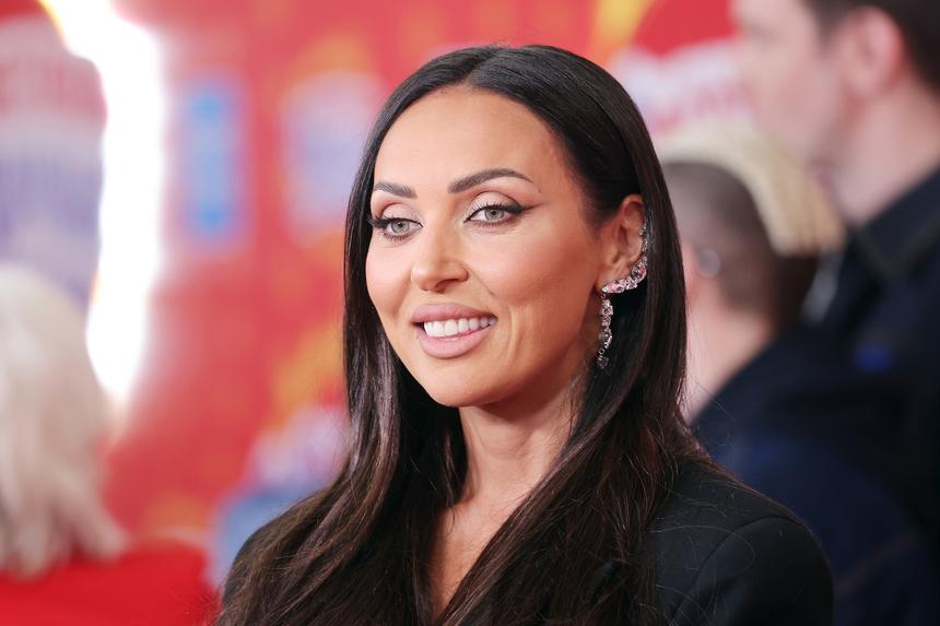 42-летняя певица Алсу закрывает свое концертное агентство