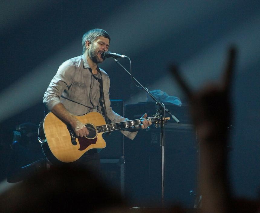 «Много вопросов»: психолог оценила картины лидера группы «Сплин»