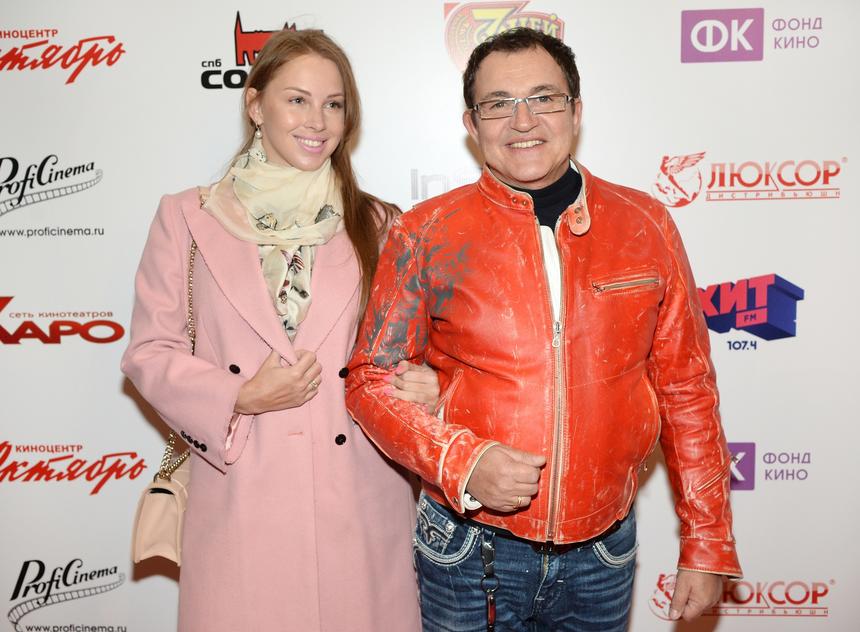 «В ночи буду на Родине»: Полина Диброва отправляется к детям в Ростов