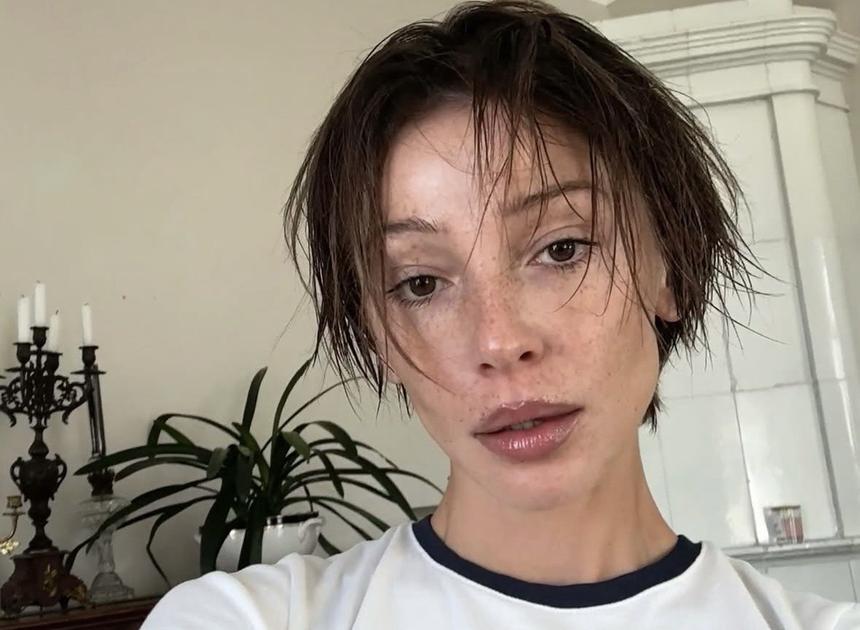 «Лицемерная личность, которая подставила всех»: в шоу-бизнесе отказались прощать Настю Ивлееву