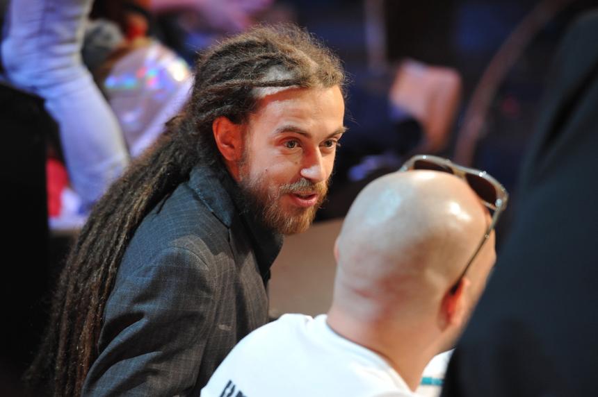 «Езжу на метро, на автобусах»: сын Децла рассказал о скромной жизни