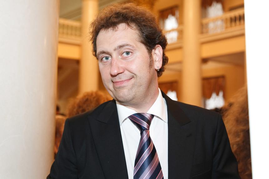 «Была вероятность, что я не вернусь оттуда»: звезда «Квартета И» Александр Демидов не был на похоронах отца