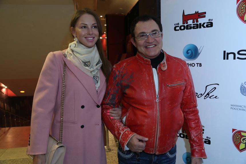 «Роман и Полина будут жить в другом месте»: раскрыты планы жены Дмитрия Диброва с любовником на будущее