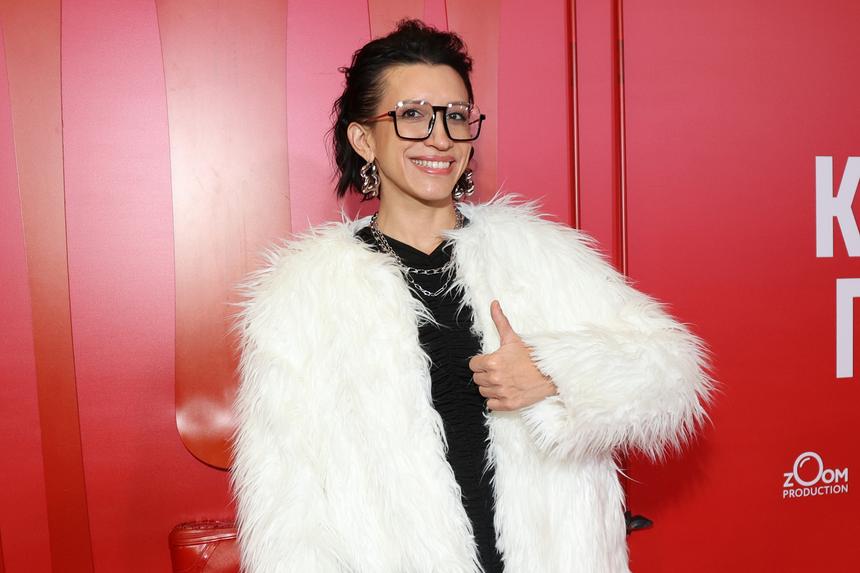 44-летняя звезда КВН Елена Борщева показала, как выглядит без фильтров и макияжа