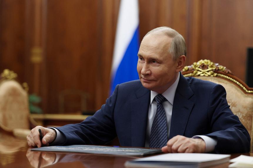 «Маслица-то не подвезли?»: Путин принял в Кремле врио главы Коми Гольдштейна