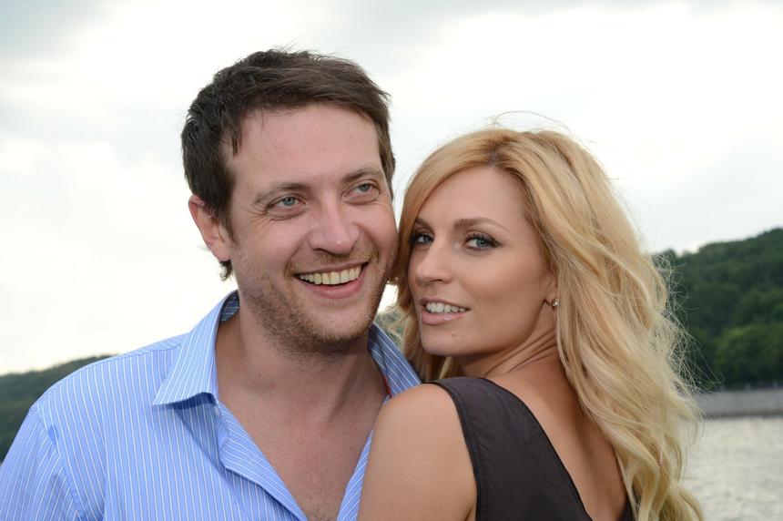 Когда кончаются деньги, превращаются в патриотов: Виталий Бородин осудил вернувшуюся в РФ Сашу Савельеву