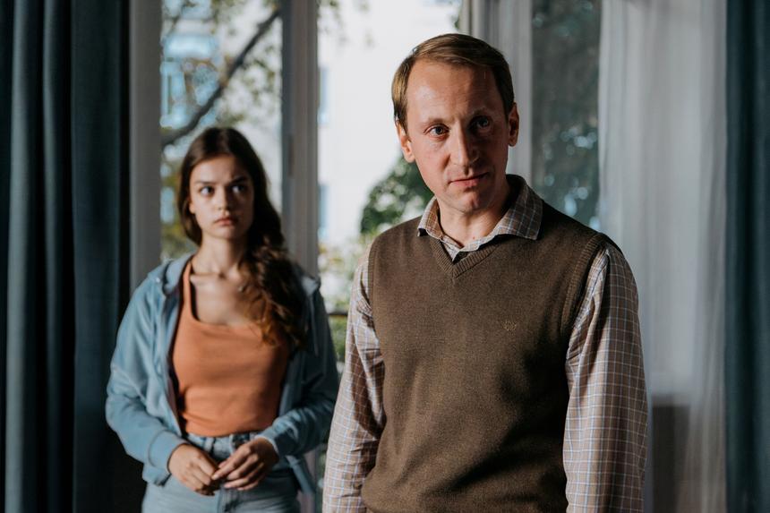 Александрина и Андрей Некрасов в сериале «Осторожно, люди!»