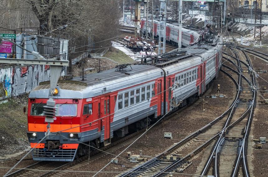 «Ну не может человек 21 час спать!»: россиянка впала в кому в поезде Волгоград — Москва
