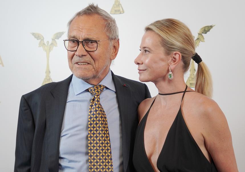 «Да здравствует мой Кончаловский»: Юлия Высоцкая поздравила супруга с 88-м днем рождения