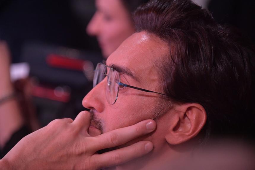 «Принцесса»: 50-летний Руслан Нигматуллин обратился к 22-летней невесте в ее день рождения