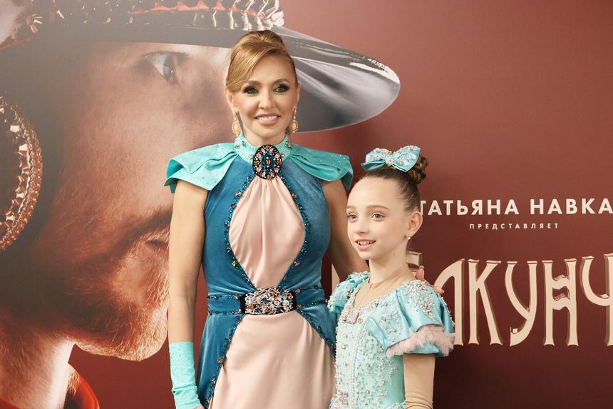 «Мы всегда рядом»: Татьяна Навка поздравила с днем рождения дочь от Дмитрия Пескова