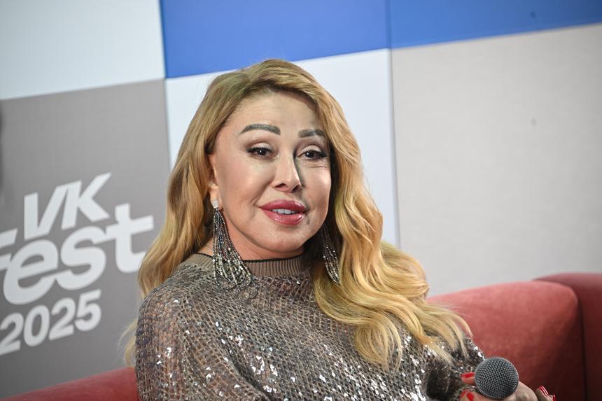 71-летняя Любовь Успенская не скрыла шрамы на животе на кадрах в купальнике