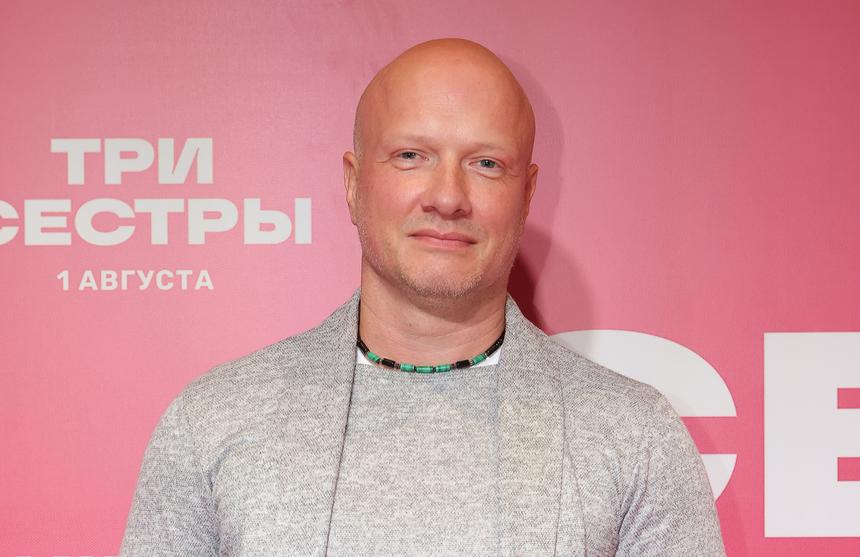 46-летний актер Никита Панфилов тайно стал отцом в третий раз