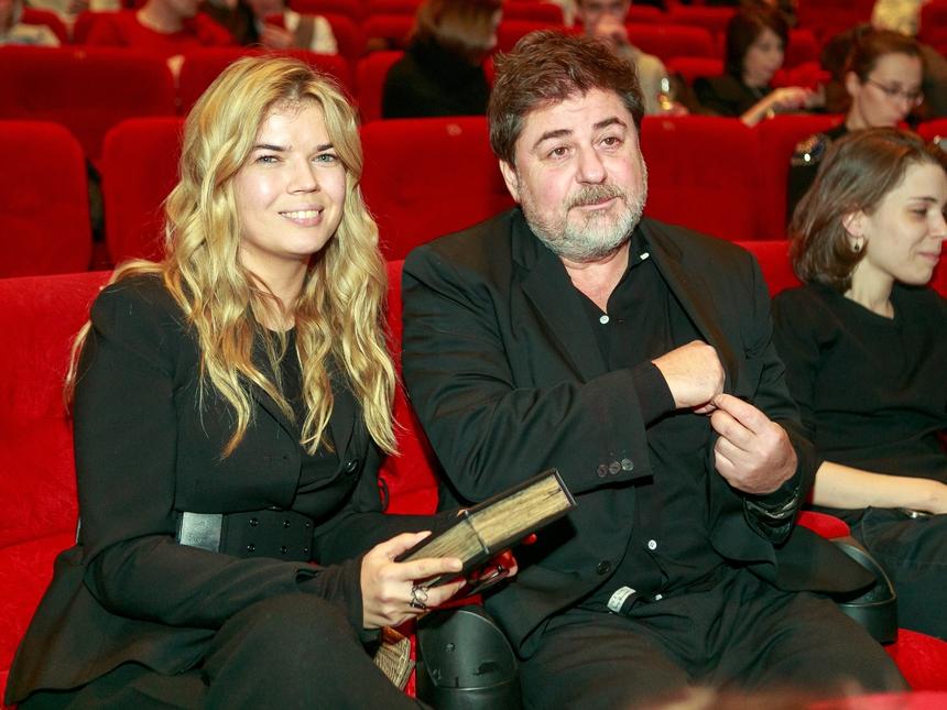 Сестра Веры Брежневой подала в суд на Александра Цекало ради алиментов на двоих детей