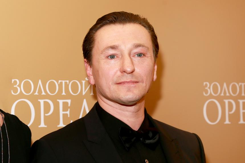 Актера Сергея Безрукова наградили медалью «За укрепление боевого содружества»