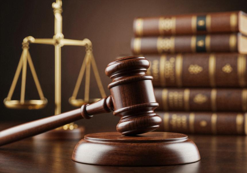 Блогершу оштрафовали за высмеивание мужей, идущих на СВО под влиянием жен