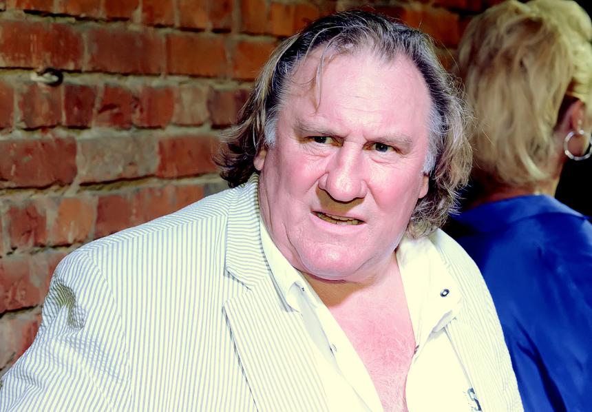 «Я чувствую огромное облегчение»: актера Жерара Депардье снова будут судить за изнасилование