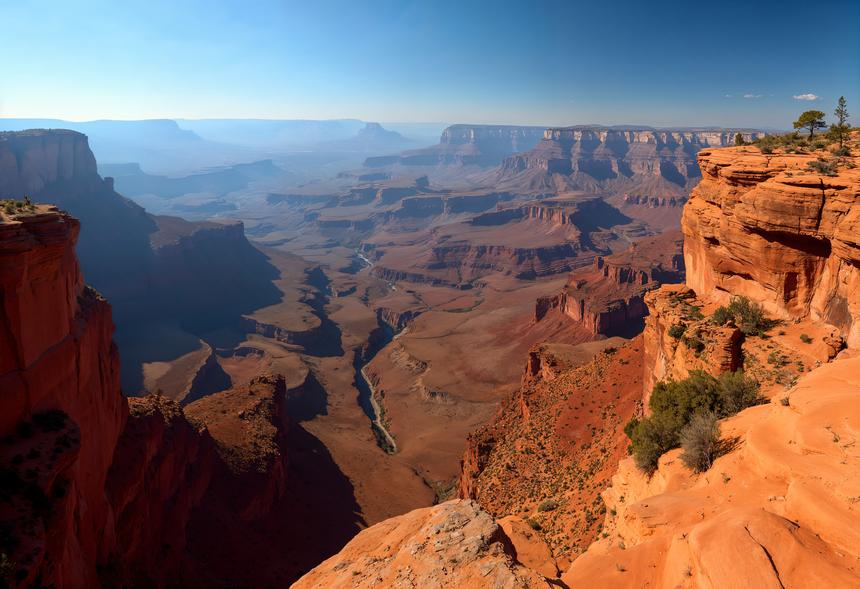 «Маньяк размахивал ножом»: появились версии гибели россиянина на фестивале Burning Man в Неваде