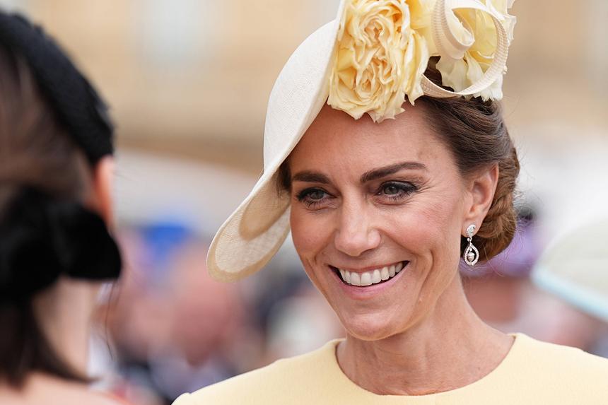 «Выглядит как парик»: Кейт Миддлтон подверглась критике из-за новой прически и цвета волос