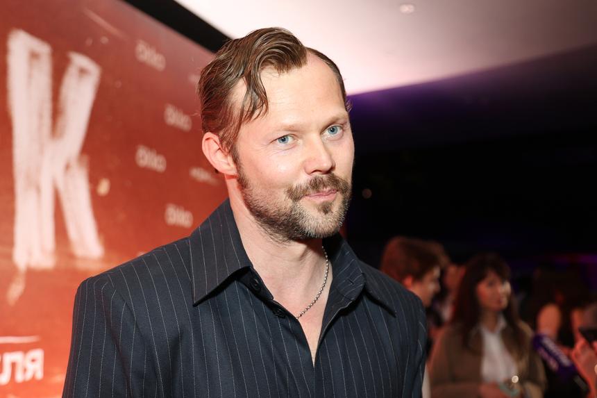 Актер Даниил Воробьев рассказал, почему выбрал гостевой брак