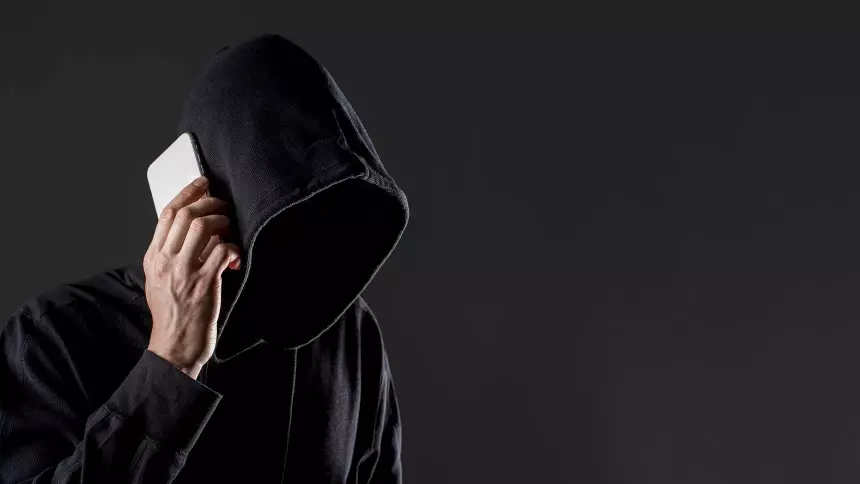 После они требуют передать деньги: украинские мошенники заставляют российских детей включать газ