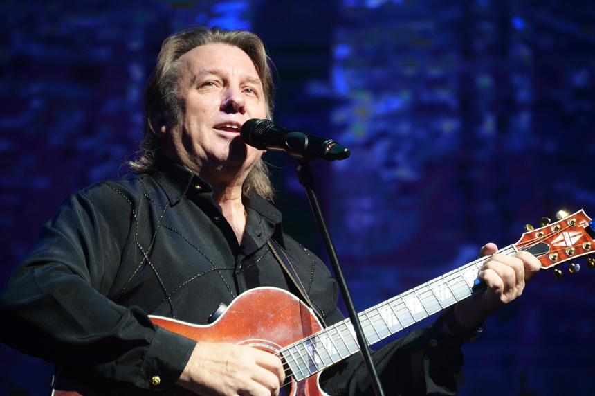 «Никто не осмелится»: Лоза прокомментировал идею священника кидать тухлые яйца в артистов